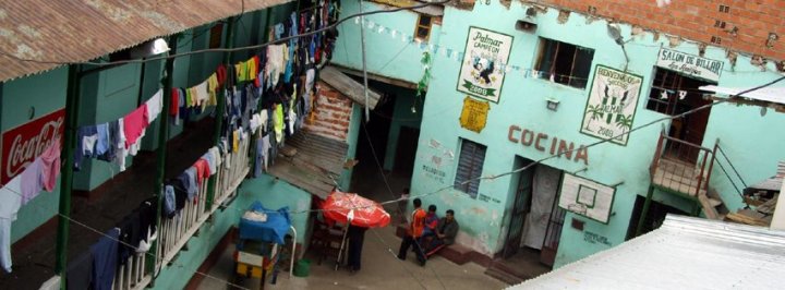 319862_10150891831467055_863635238_n