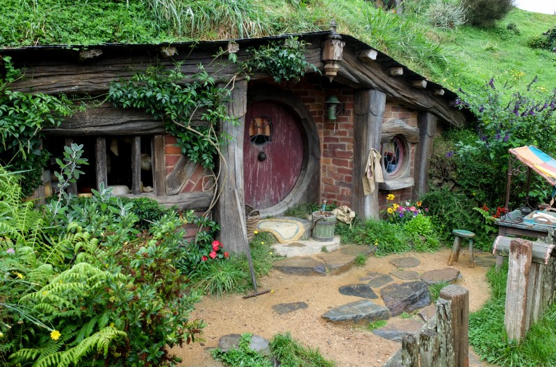 hobbiton-new-zealand-matamata